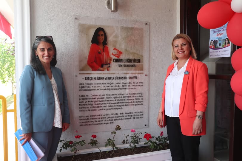 Canan Dağdeviren Beyin Kanamını Atlatarak Sağlığına Kavuştu