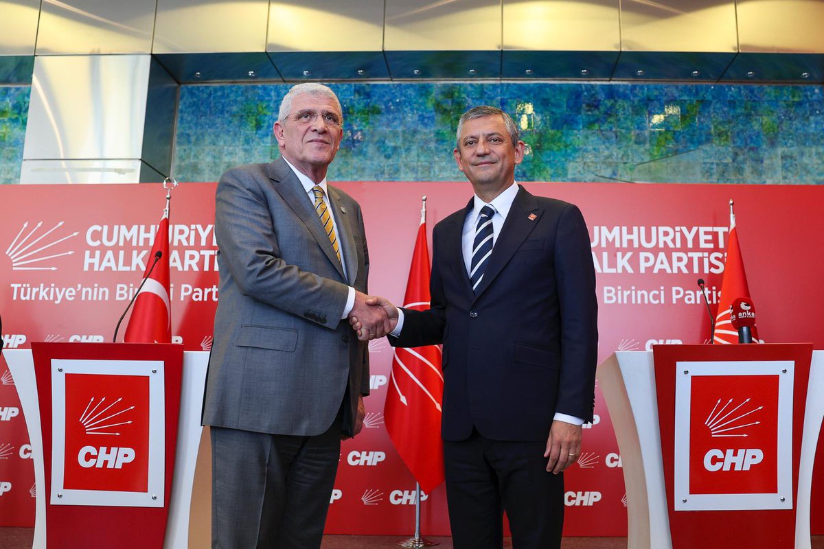 CHP Genel Başkanı Özgür Özel ve İYİ Parti Genel Başkanı Müsavat Dervişoğlu Ortak Açıklama Yaptı