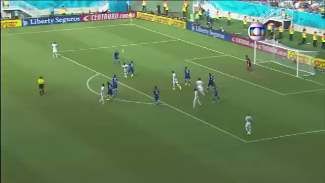 Luis Suarez'in Giorgio Chiellini'yi Isırması 11 Yıl Geride Kaldı