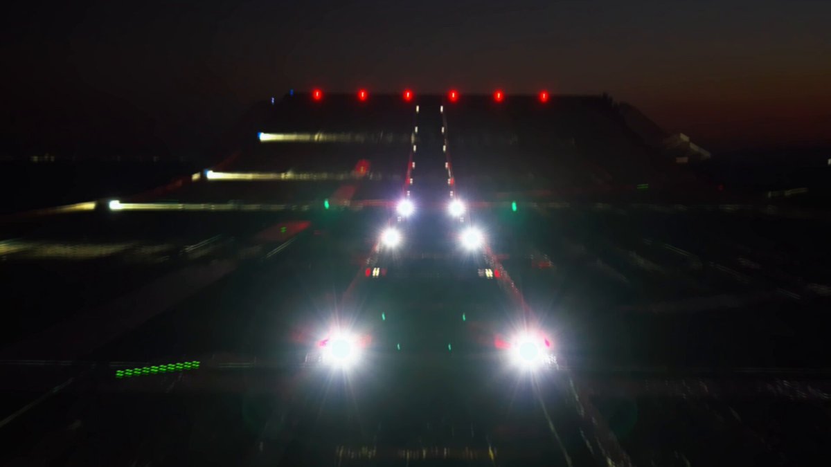 Bayraktar TB3 SİHA, TCG ANADOLU'da Gece Sortileriyle Gösteri Yaptı