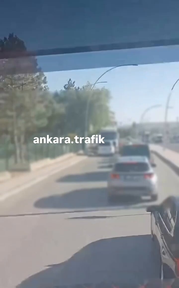 Ankara'da Ters Yönde Giden Araç Sürücüleri Kaynak Yapamayınca Geri Dönmek Zorunda Kaldı