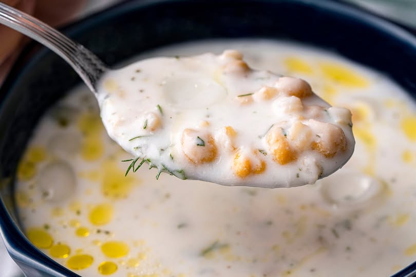 Yaz Aylarında Ferahlatıcı Soğuk Çorba Tarifleriyle Serinleyin