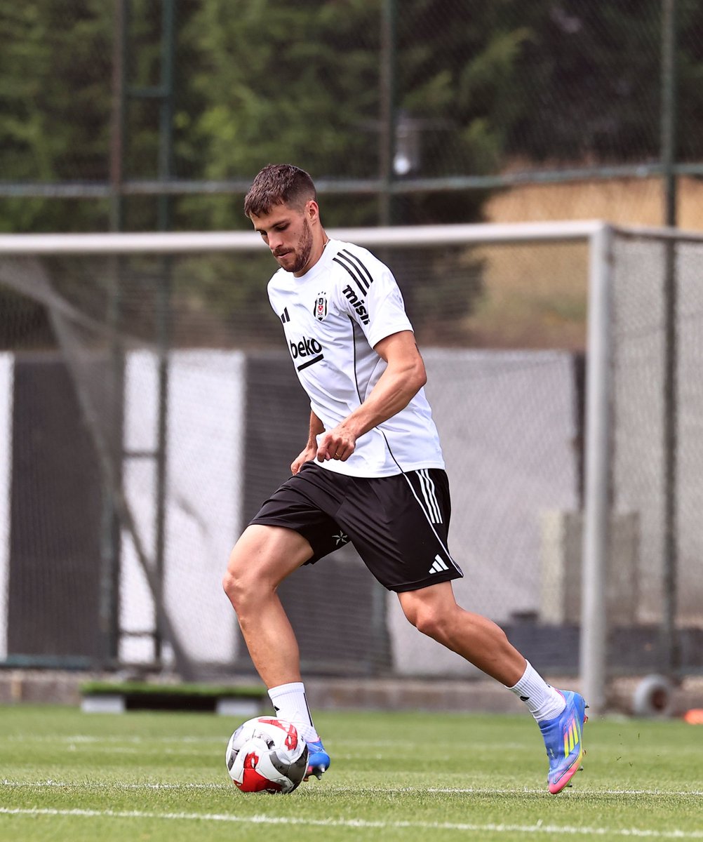 Beşiktaş'ta David Jurasek İlk İdmanına Çıktı