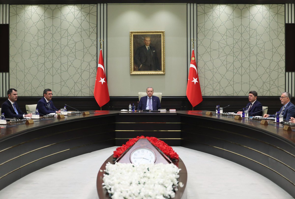 Cumhurbaşkanlığı Kabinesi Toplantısı Yapıldı