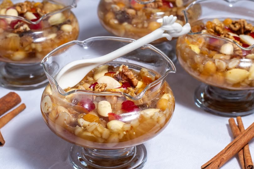 Kolay Aşure Tarifi: Mükemmel Kıvamlı ve Lezzetli Aşure Nasıl Yapılır?