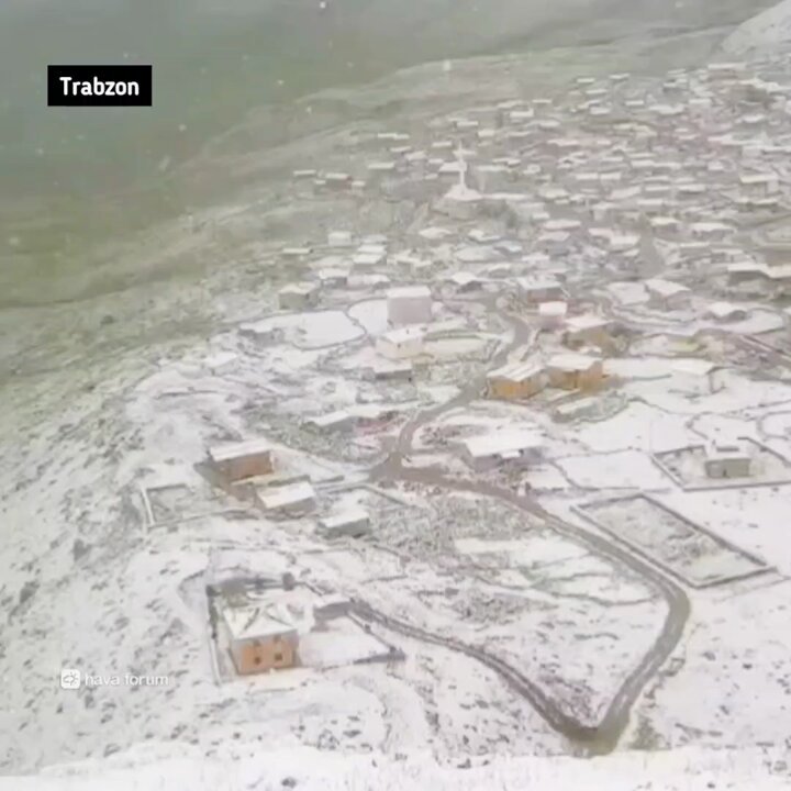 Trabzon ve Rize'de Kar Yağışı Etkili Oldu: Yüksek Kesimler Beyaza Büründü