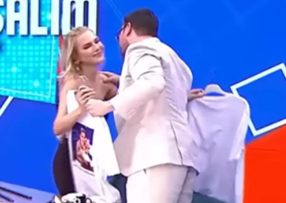 Ece Erken ve Sinan Akçıl İlişkisi Sona Erdi