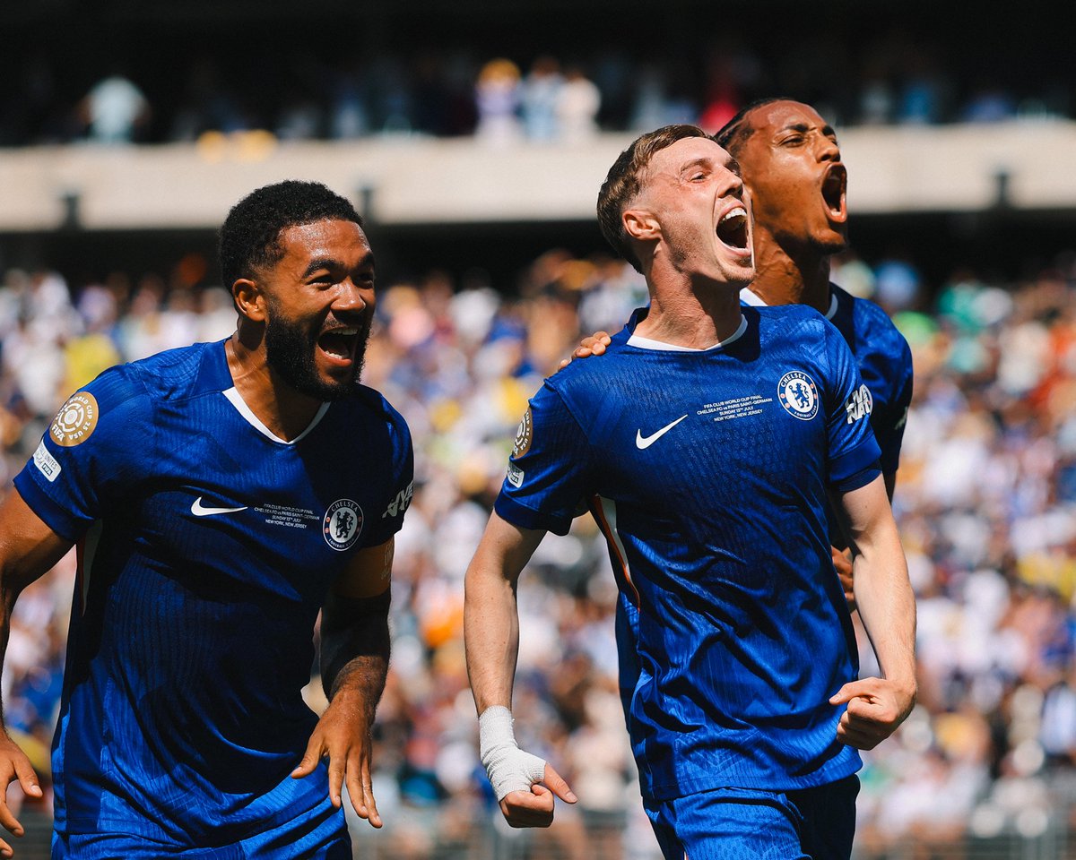 Chelsea, Şampiyonlar Ligi'nde PSG'yi 3-0 Mağlup Etti