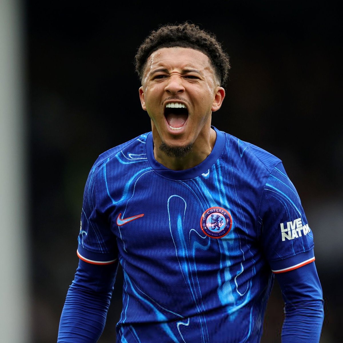 Jadon Sancho Beşiktaş'a Geliyor mu? Maaş Talebi Şaşkınlık Yarattı