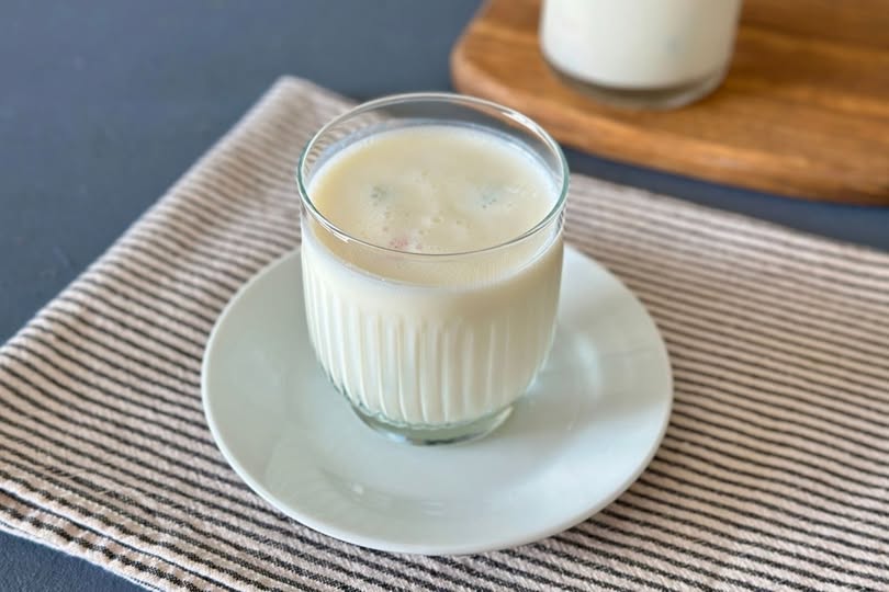 Tuzlu Ayranın Faydaları: Tansiyonu Düşüren Doğal İçecek