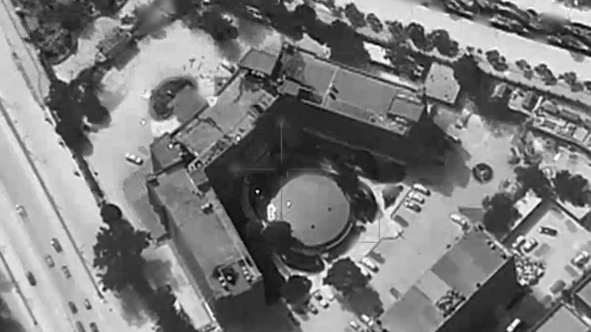 İsrail, Suriye Genelkurmay Başkanlığı'nı Vurduğu Görüntüleri Paylaştı