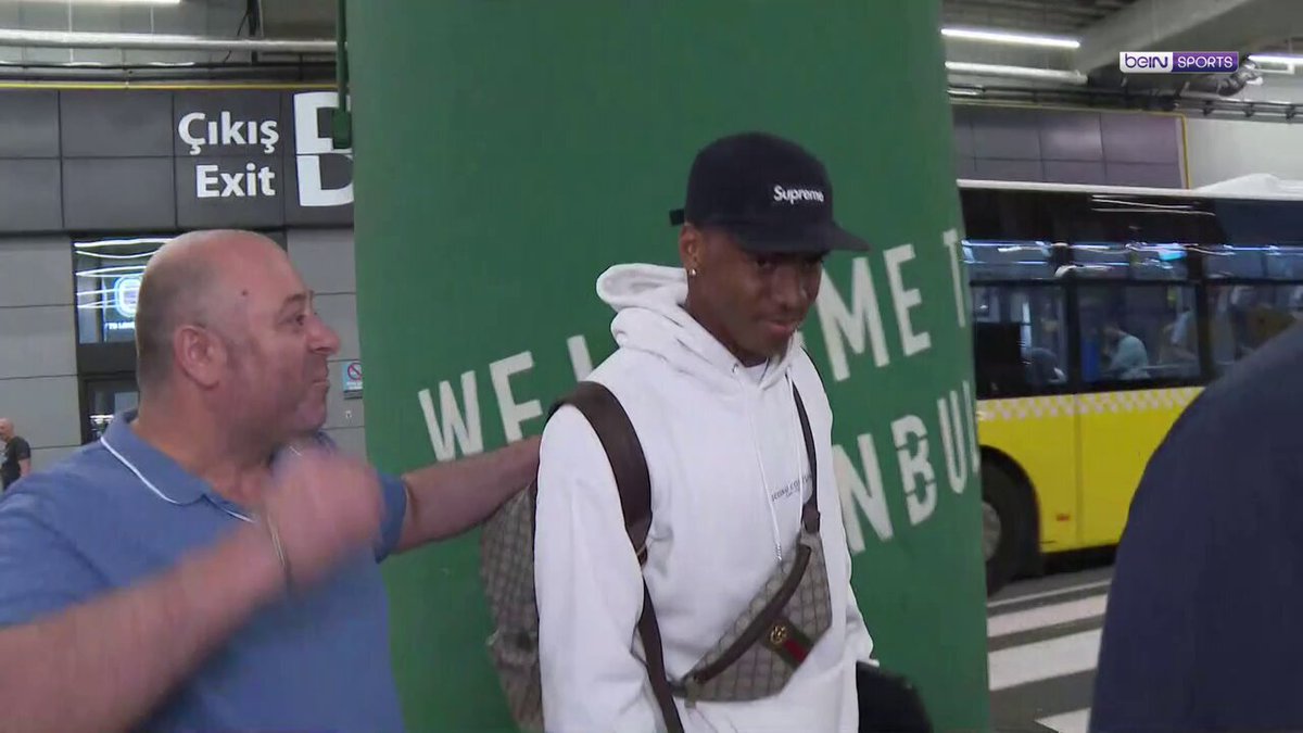 Trabzonspor'un Yeni Transferi Felipe Augusto İstanbul'a Geldi