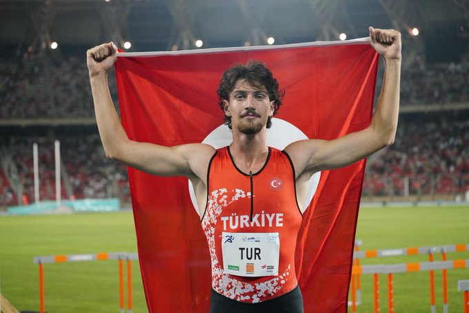 Milli Sporcu İsmail Nezir’den Avrupa U23 Atletizm Şampiyonası’nda Gümüş Madalya