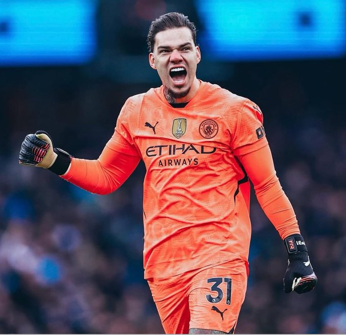 Manchester City, Galatasaray'dan Ederson İçin Teklif Bekliyor