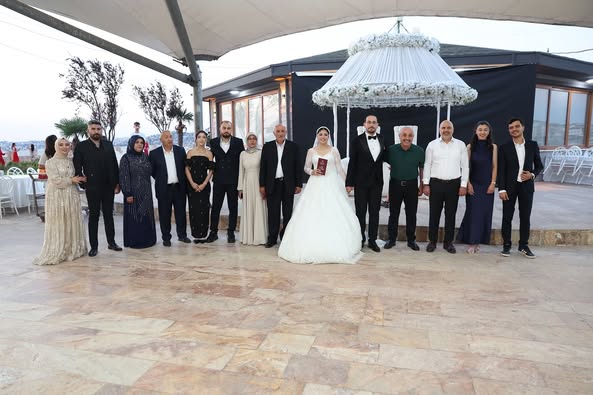 Darıca Belediyesi Başkanvekili Demirbaş, Darıcalı Çiftlerin Düğün Törenlerine Katıldı