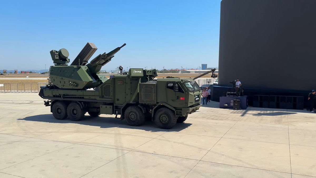 ASELSAN GÜRZ Hava Savunma Sistemi IDEF'te Sergilendi