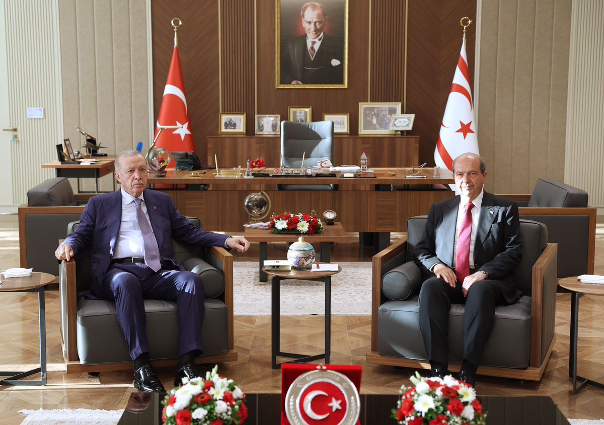 Cumhurbaşkanı Erdoğan, KKTC Cumhurbaşkanı Tatar ile Görüştü