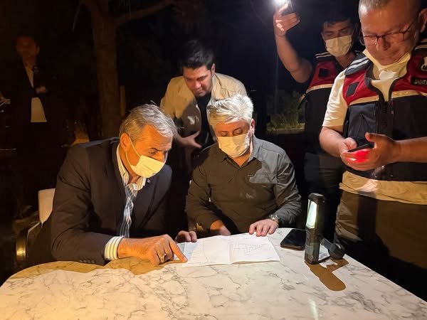 Sakarya'da Geyve Orman Yangını Kontrol Altına Alınmaya Çalışılıyor