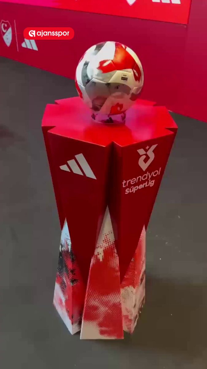 2025-2026 Sezonunda Türkiye'deki Profesyonel Futbol Liglerinde Kullanılacak Top Belli Oldu