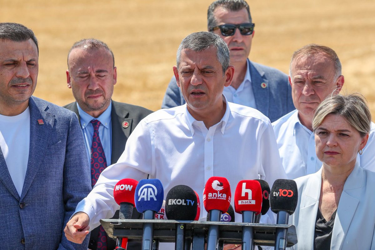 CHP Genel Başkanı Özgür Özel, Ekrem İmamoğlu ile Silivri Cezaevi'nde Görüşüldü