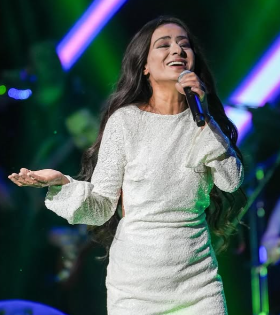 Yıldız Tilbe Konserde Hayranlarını Üzdü: 