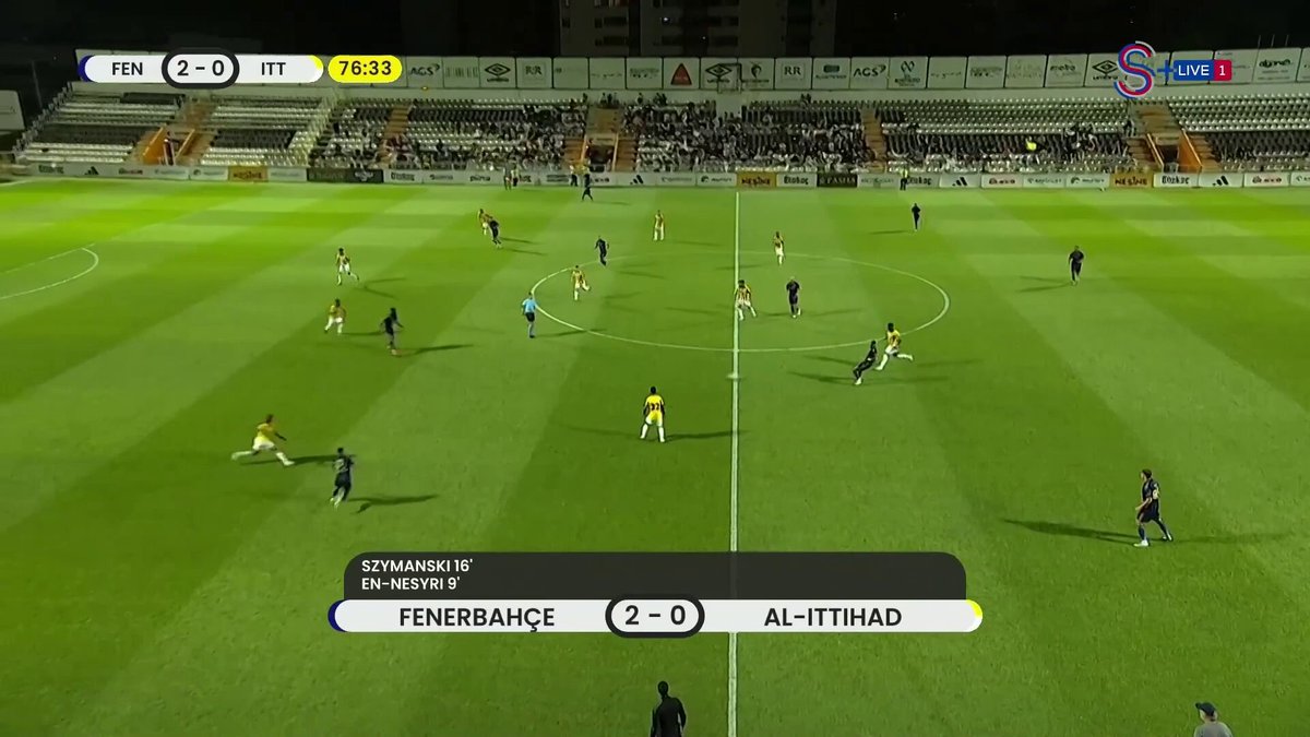 Jhon Duran Fenerbahçe'de Golle Tanıştı