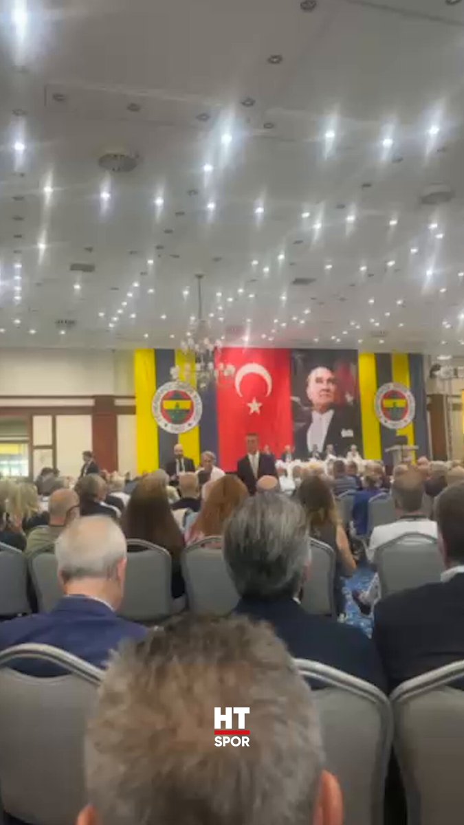 Fenerbahçe Divan Kurulu Toplantısı'nda Ali Koç ve Aziz Yıldırım Buluşması