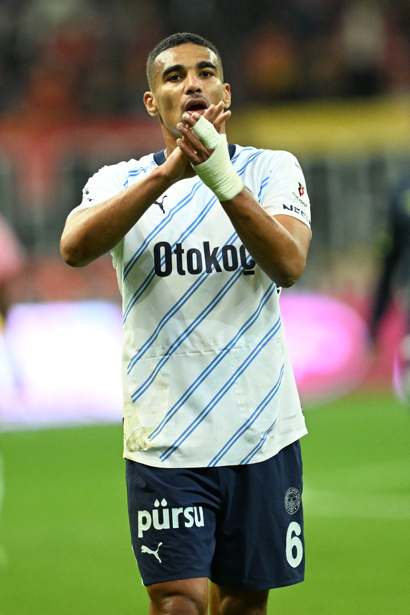 Alexander Djiku'ya Avrupa'dan Yoğun İlgi: Villarreal, Lille ve Roma Devreye Girdi