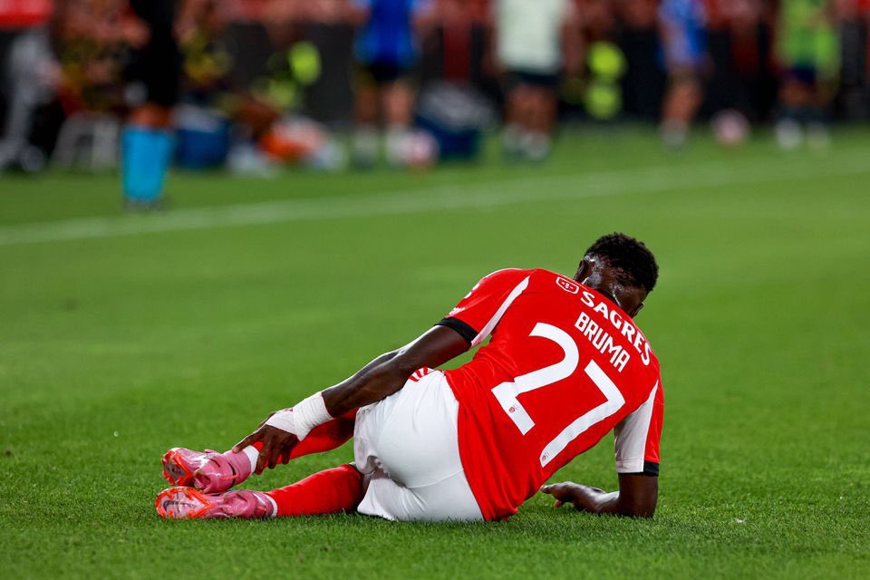 Benfica'da Bruma Sakatlandı: Sol Aşil Tendonunda Kopma