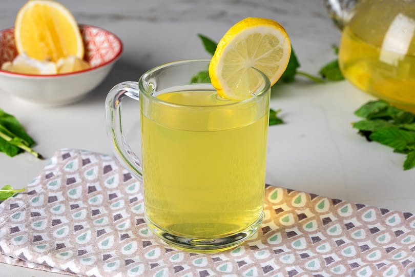 Nane Limonun Faydaları: Bağışıklık Sistemini Güçlendiren Doğal İçecek