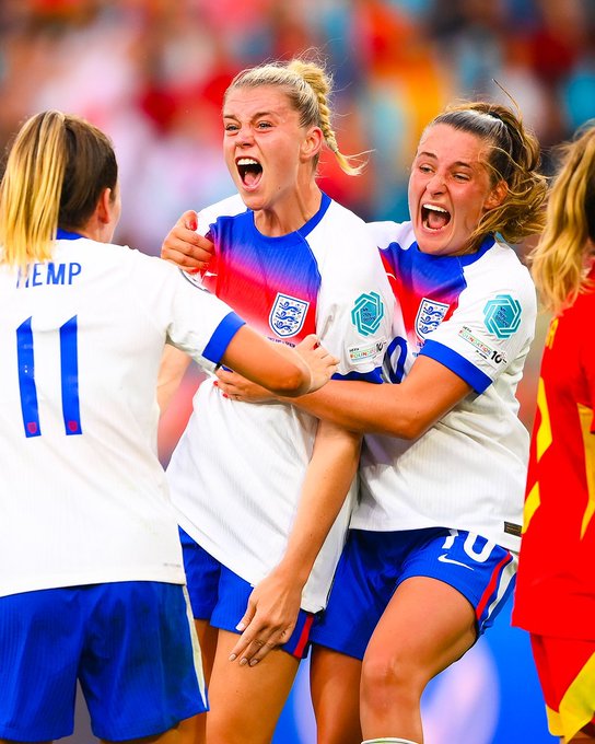 İngiltere Kadın Milli Futbol Takımı Avrupa Şampiyonu Oldu