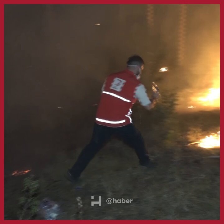 Bursa'da Vatandaşlar Pet Şişe Su ile Orman Yangınlarına Karşı Mücadele Ediyor