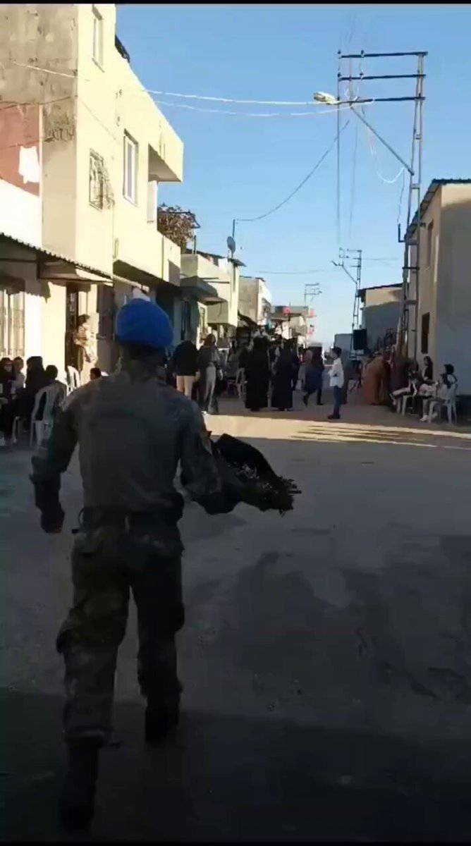 Asker Kardeşinin Nişanına Sürpriz Ziyaret Yaptı, Anne Kalbi Sevinçle Doldu