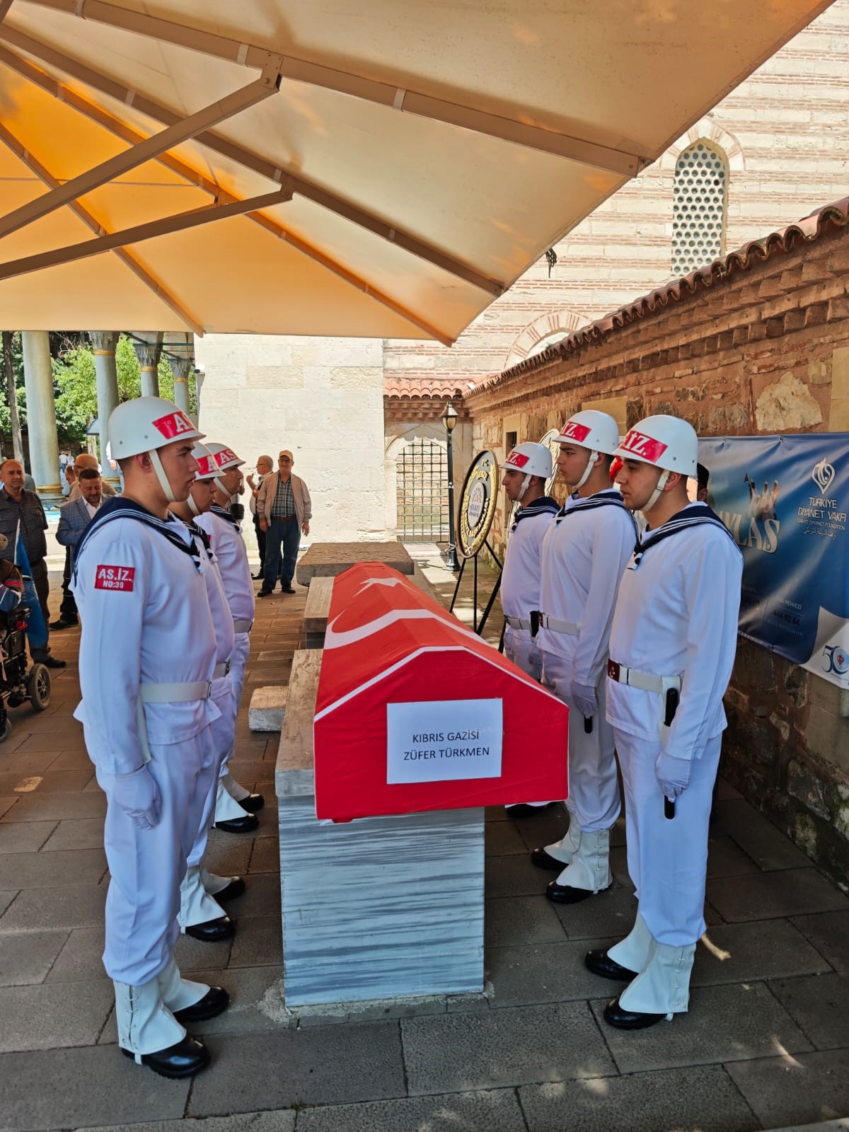 Kıbrıs Gazisi Zafer Türkmen Son Yolculuğuna Uğurlandı