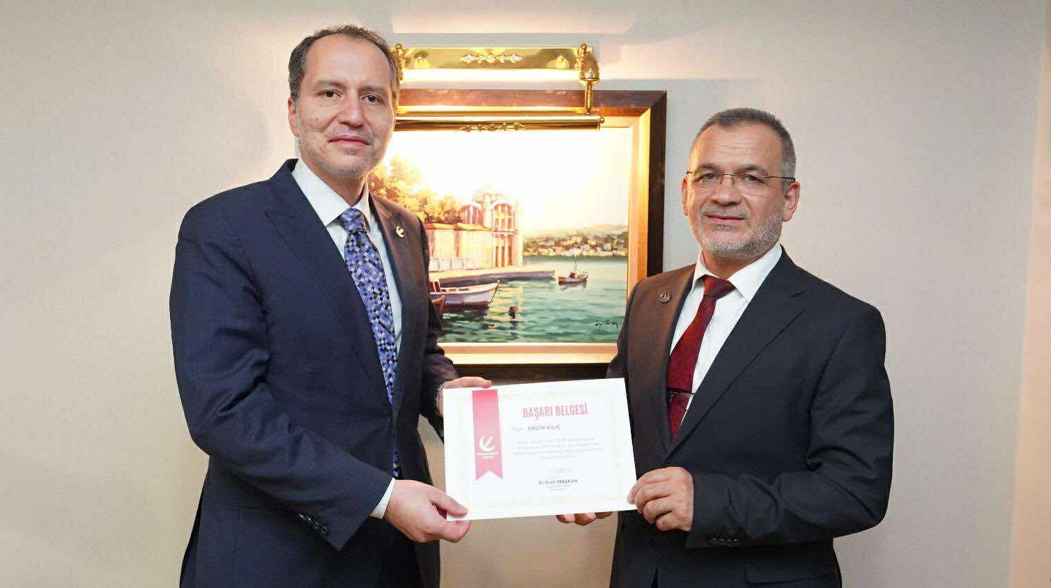 “Yeniden Refah’tan Engin Kılıç’a Başarı Belgesi: Gebze Üye Rekoru Türkiye Birincisi Oldu”