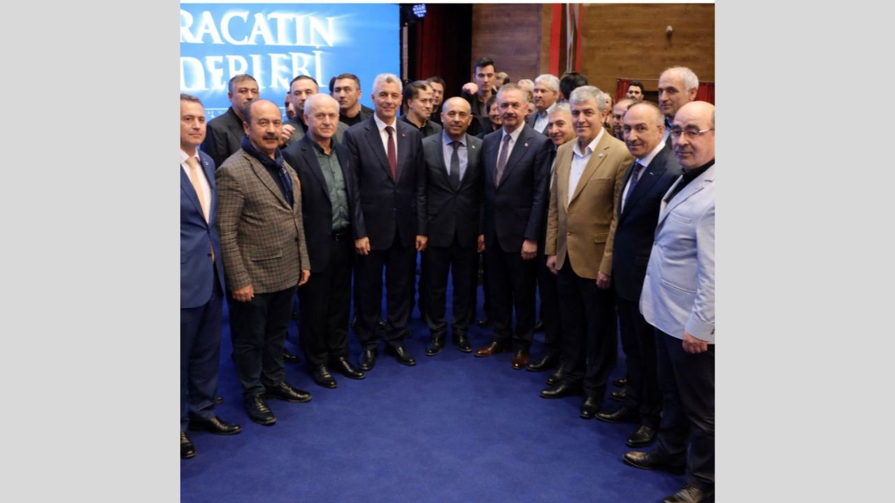 İhracatın Liderleri Gebze’de Ödüllendirildi: Bakan Ömer Bolat’tan Güçlü Mesaj