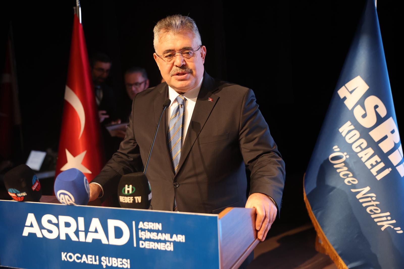 ASRİAD Kocaeli Kongresinde Milletvekili Veysel Tipioğlu’ndan Çarpıcı Ekonomik Mesajlar:  “Kocaeli Türkiye’nin Sanayi Başkentidir, İhracatta Zirveyi Taşıyoruz
