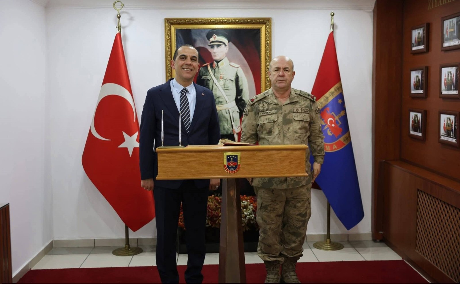 Iğdır Valisi M. Fırat Taşolar’dan İl Jandarma Komutanlığı’na Ziyaret