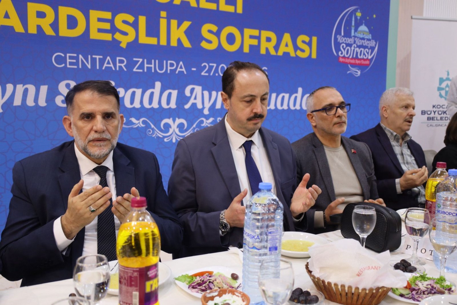 Kocaeli Büyükşehir Belediyesi’nden Balkanlar’da Gönül Sofrası: Makedonya Zhupa’da Soydaşlarla İftar