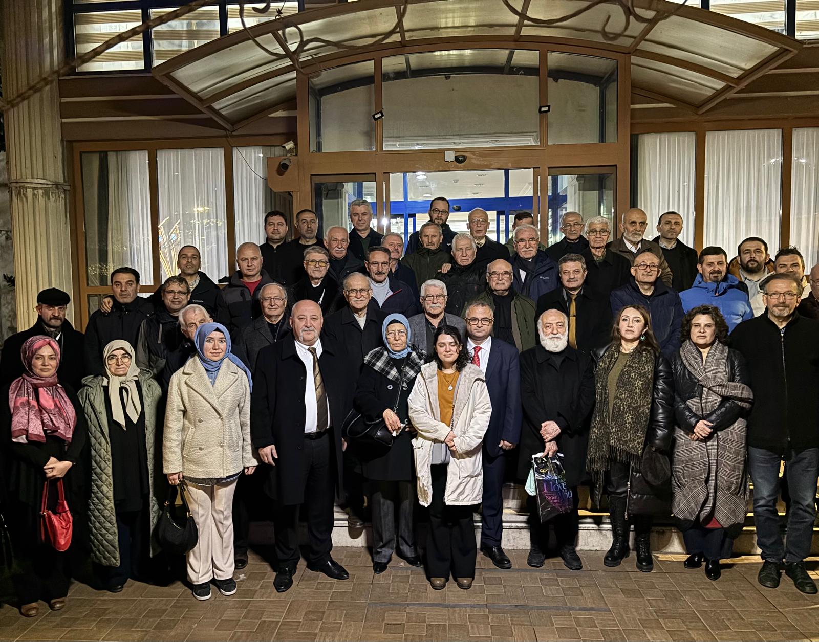 Kocaeli Aydınlar Ocağı Üyeleri Geleneksel İftar Programında Buluştu