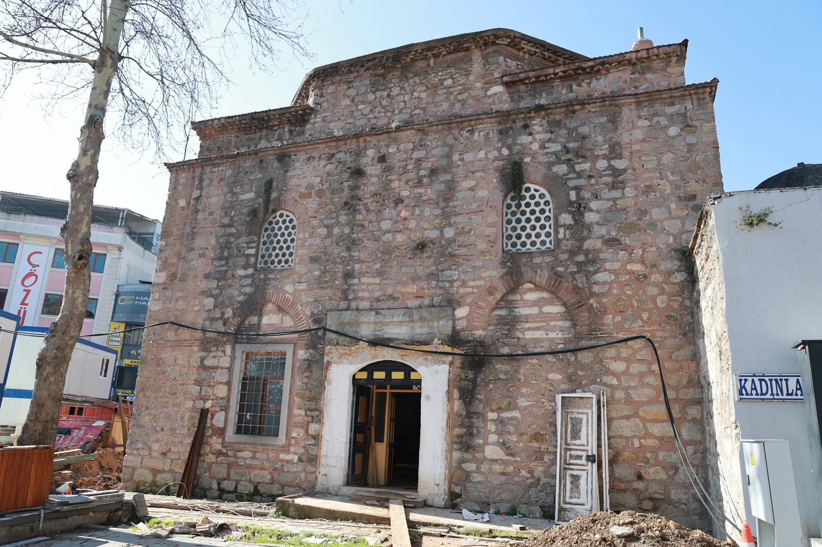 Osmanlı Mirası Ayağa Kalkıyor: Tarihi Çarşı Hamamı’nda Restorasyon Başladı