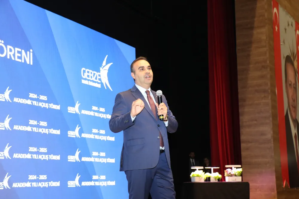 GTÜ Akademik Yılı Sanayi ve Teknoloji Bakanının İlk Dersi ile Başladı