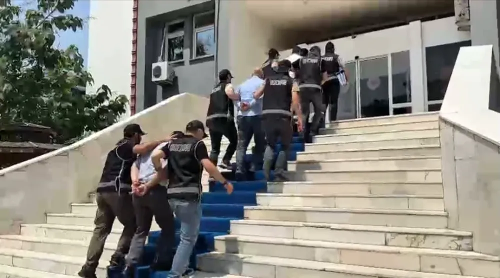 Iğdır’da rüşvet soruşturmasında adliyede çalışan 2 yazı işleri müdürü tutuklandı